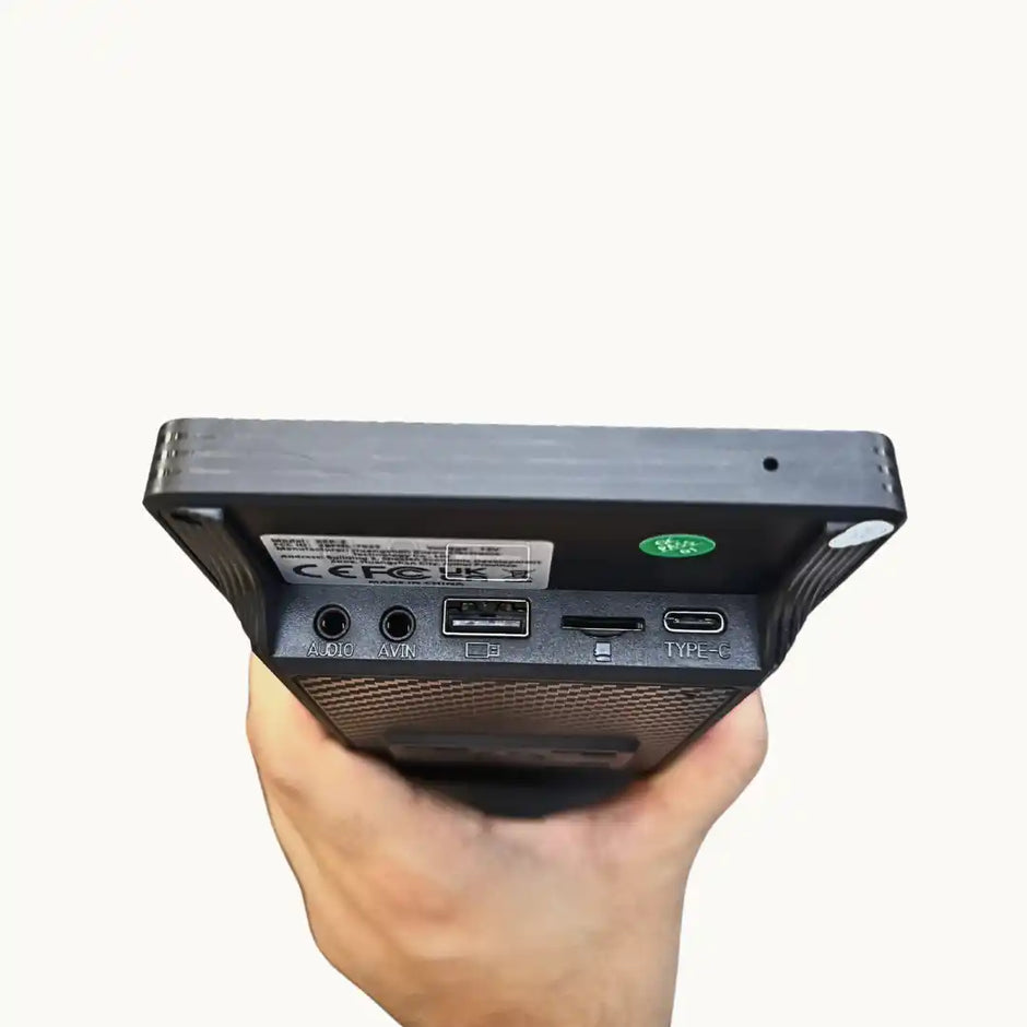 מערכת מולטימדיה חכמה לרכב ״10.26